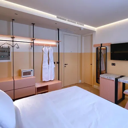 Iliria Boutique Hotel 4*