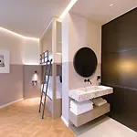 Iliria Boutique