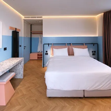 Iliria Boutique Hotel 4*