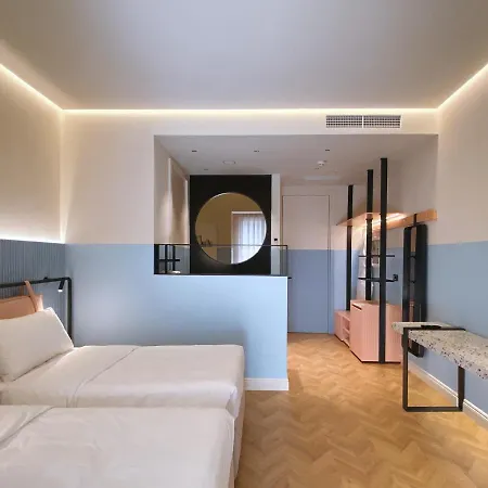 Iliria Boutique 4* Тирана